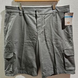 Dickies Relaxed Fit Gray‎ Stretch Cargo Shorts Womens Size 16 11" Inseam